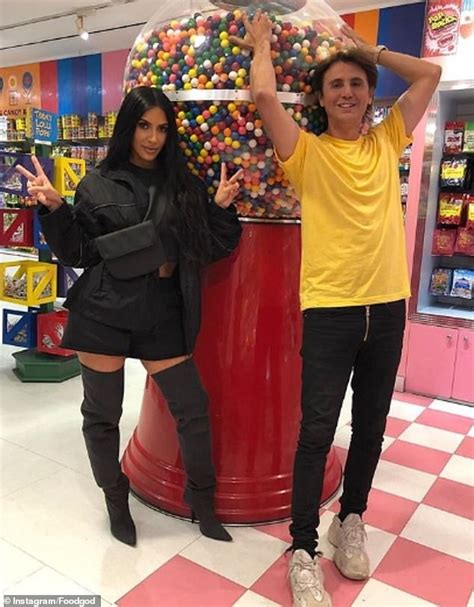 Jonathan Cheban EXC: Foodgod reveals he and Kim Kardashian。